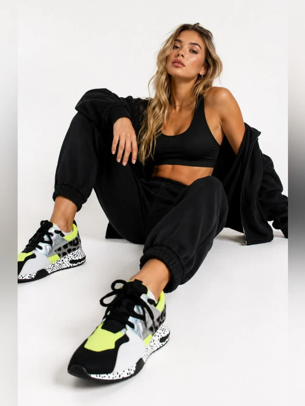 Steve Madden Neon Yellow Black Chunky Sneakers, Women’s 11